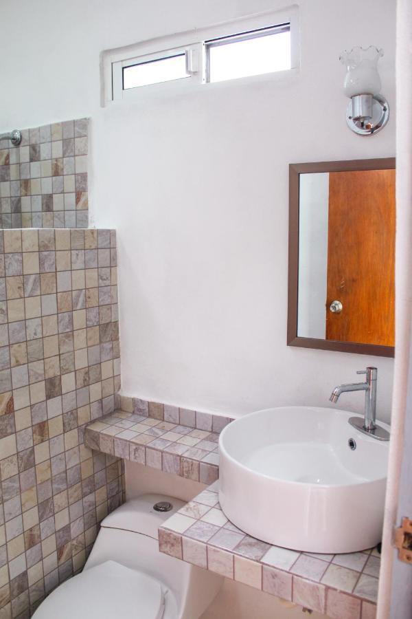 Rooms In Cancun Airport المظهر الخارجي الصورة