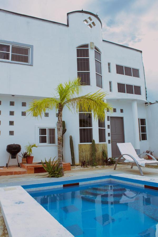 Rooms In Cancun Airport المظهر الخارجي الصورة
